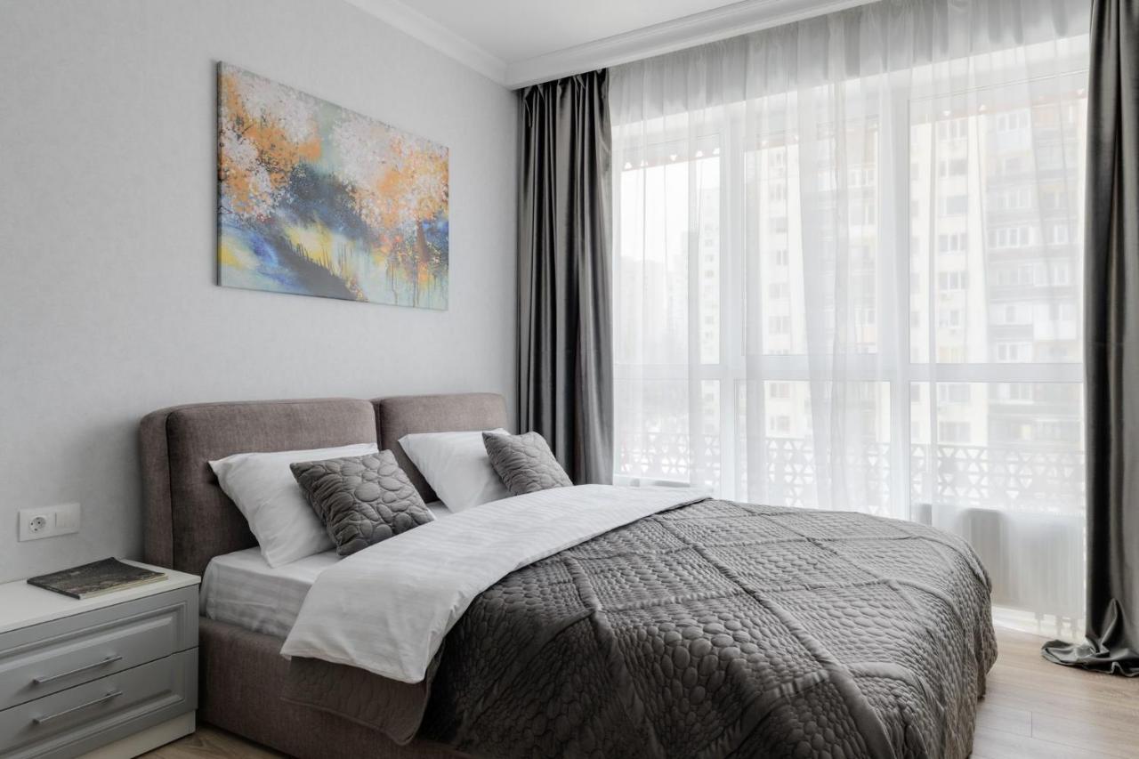 Kyiv View Railway Station Hotel Bagian luar foto