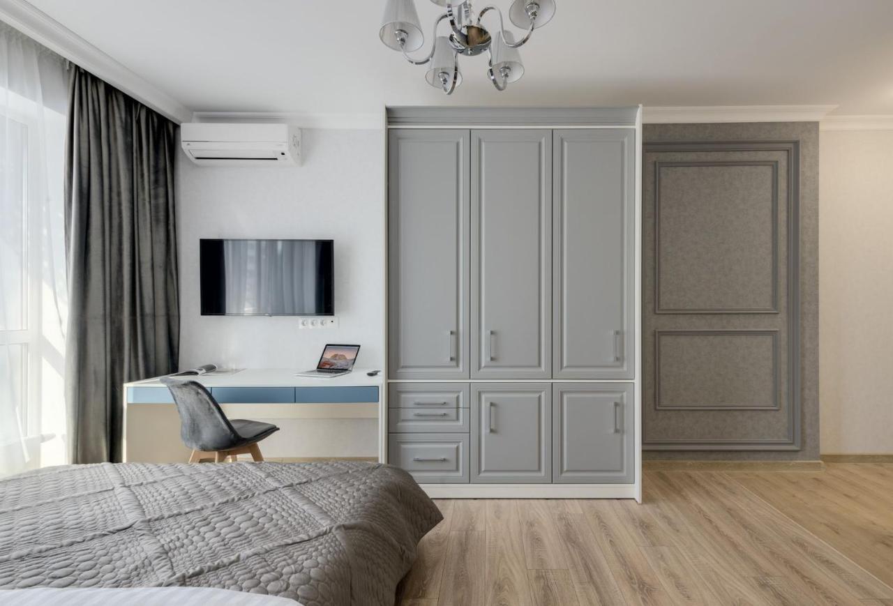 Kyiv View Railway Station Hotel Bagian luar foto