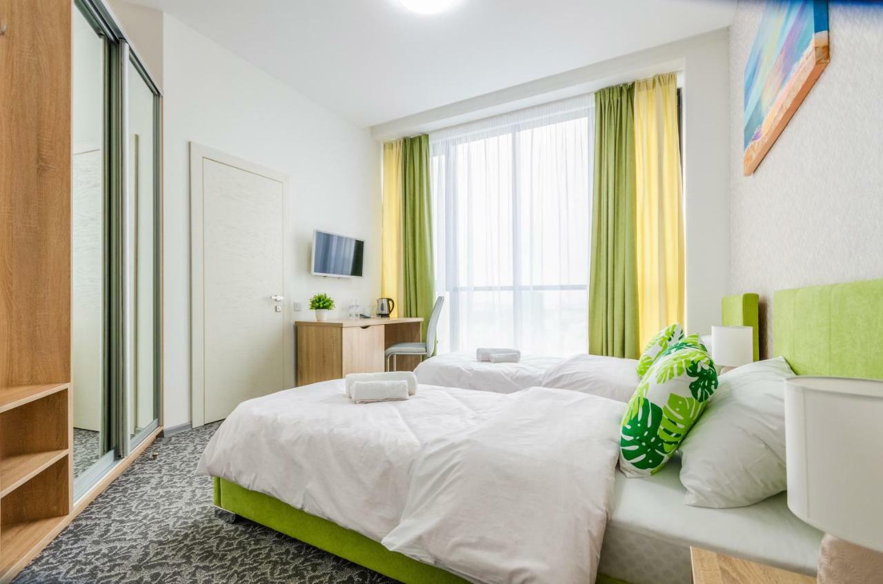 Kyiv View Railway Station Hotel Bagian luar foto